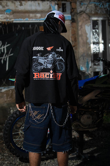 Camiseta-Oversize-manga-larga-Racing-negro-Culturewise-MNY-MKRS