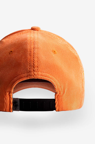 Gorra-Corduroy-Naranjado-Culturewise-MNY-MKRS